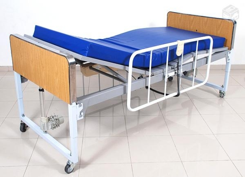 Cama Hospitalar com Controle Sacomã - Cama Elétrica Hospitalar